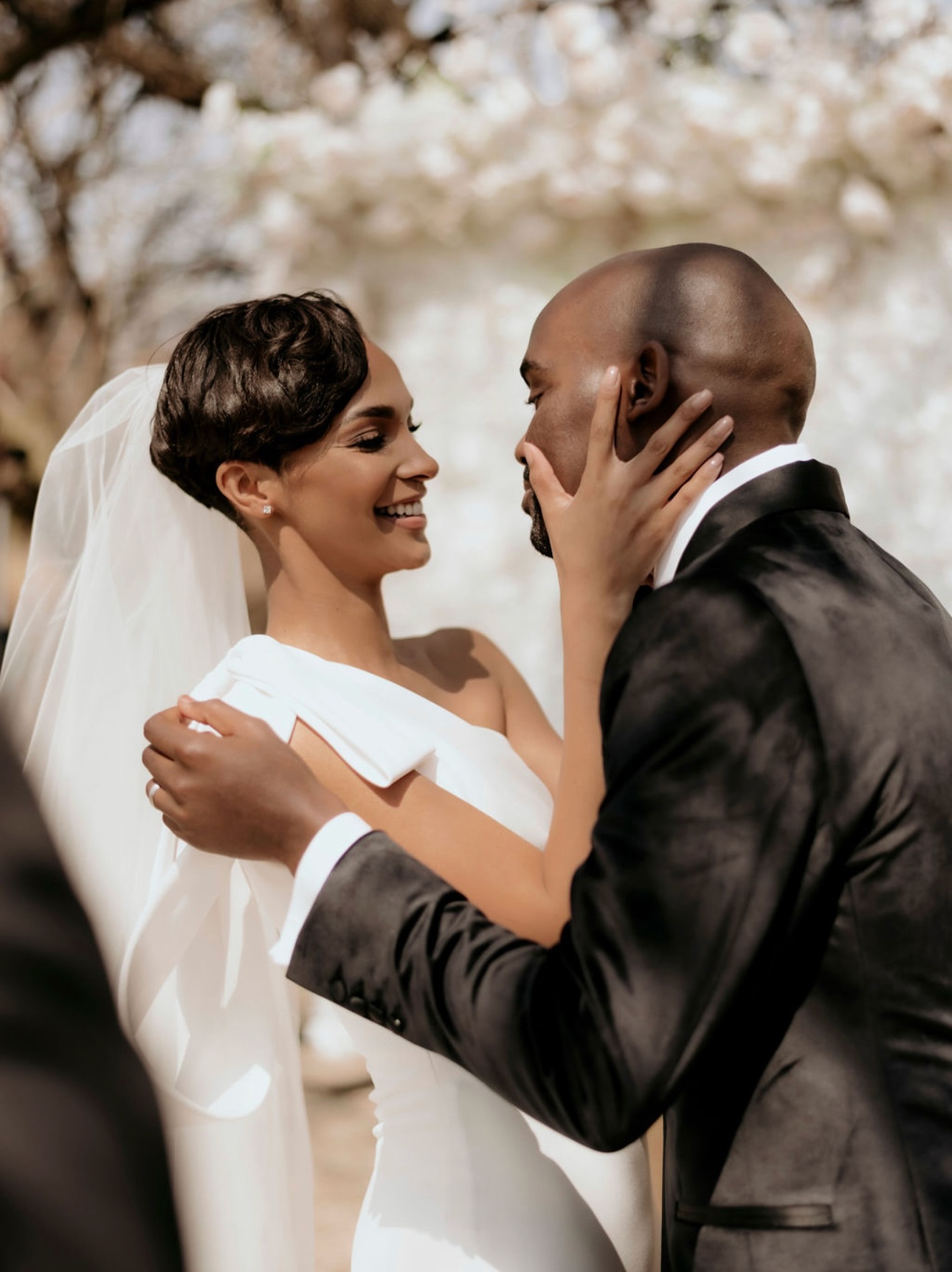 Musa Mthombeni & Liesl Laurie celebrate their 4th wedding anniversary